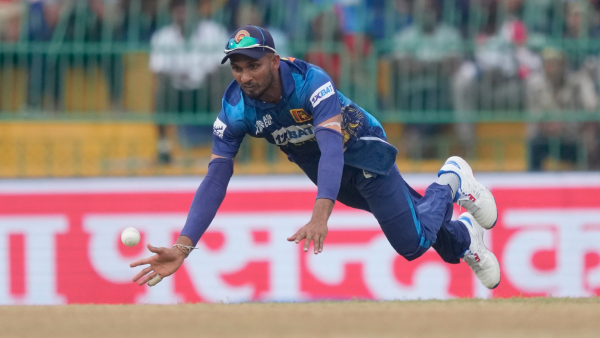 dasun-shanaka-stepped-down-as-the-captain