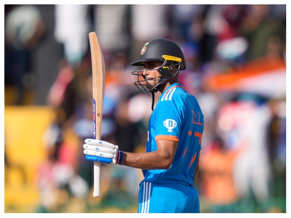 India vs Pakistan: Shubman Gill smashed Shaheen Afridi as memes gone viral on twitter