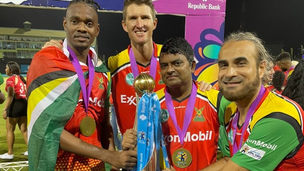 imran-tahir-breaks-ms-dhonis-rare-record