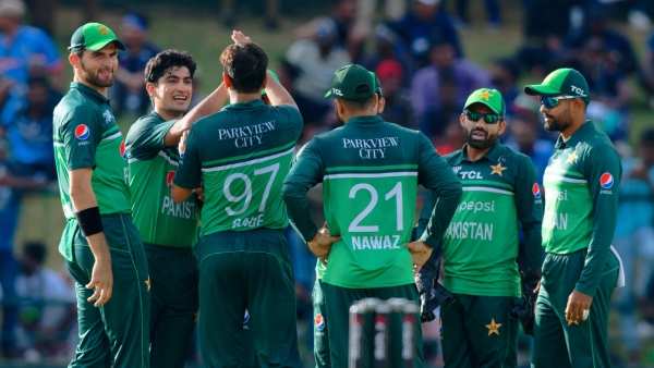 pakistans-cricket-team-still-waiting-for-indian-visa