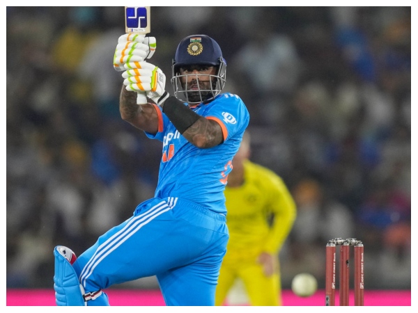 Who Won Yesterdays match: India vs Australia 1st ODI Final Report