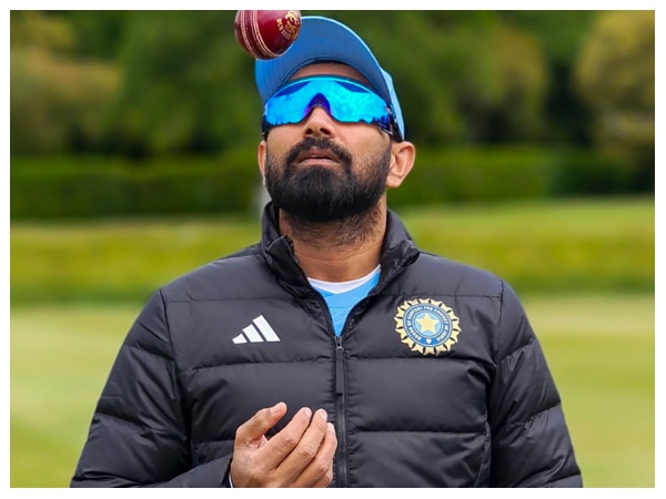 Sanjay Manjrekars Shocking Remarks on Excluding Mohammed Shami from Asia Cup Match Against Pakistan