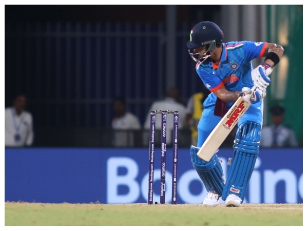 R Ashwin said he run out of the dressing room becouse of Virat Kohli Scare during run chase against Australia