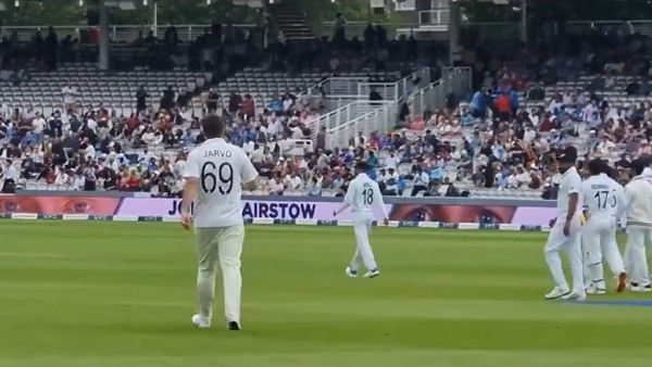 IND vs AUS: Jarvo, The Intruder on Chennai Pitch, Engages in a Conversation with Virat Kohli