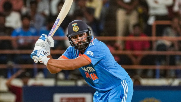 World Cup 2023: Dinesh Karthik Praises Team India Captain Rohit Sharma Ahead of ODI World Cup