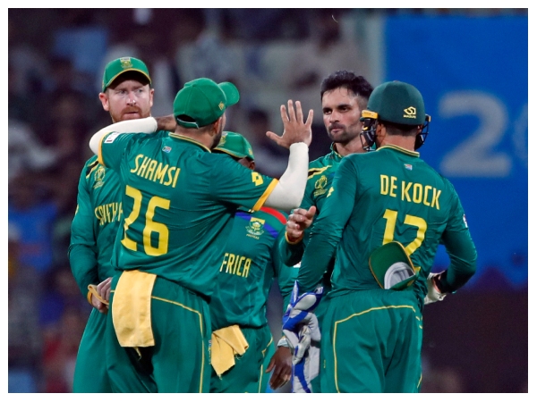 World cup, match 15 South Africa vs Netherlands, Toss report, playing XI and Live score