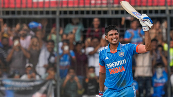 World Cup 2023: Shubman Gill Suffering Dengue Fever; Big Blow For India Before Match Against Australia