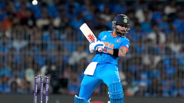 IND vs AUS: Virat Kohli Loses Patience In Dressing Room Despite Scoring 85 Runs To Win The Match! IND vs AUS: Virat Kohli Loses Patience In Dressing Room Despite Scoring 85 Runs To Win The Match!