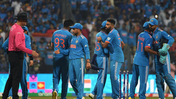 Surprisingly Pakistan is celebrating Indias Victory against Sri Lanka in yesterdays Match: Know Why?