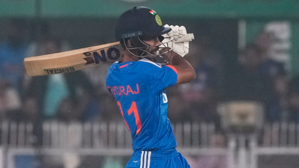 IND vs AUS: Ruturaj Gaikwad Century; Australia Need 223 Runs To Win Against India in 3rd T20 Match