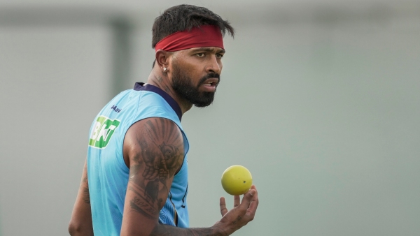 Hardik Pandya: Emotional Reaction from Gujarat Titans as He Returns to Mumbai Indians