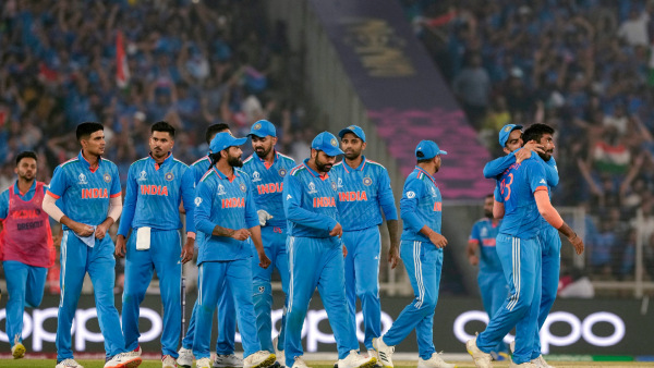 Australia Becomes New World Champions For 6th time By Beating India in ICC World Cup Final