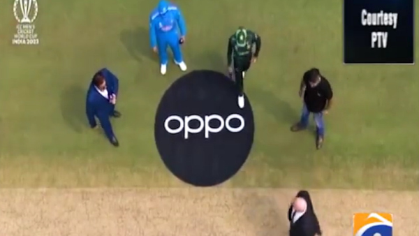 rohit-sharmas-coin-toss-technique