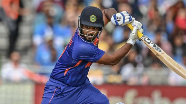 What Did Rohit Sharma Talk To Sanju Samson when He Didnt Get a Place in he ODI World Cup Squad?