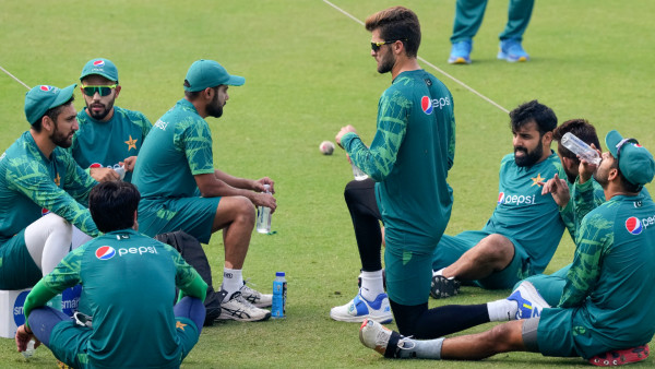 Have the Biriyani Party and Safely Reach Pakistan Virender Sehwag Trolled Pak Cricket Team