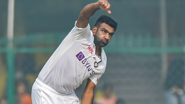 Ashwin, replaced by Jadeja, how is the spinners record against South Africa?
