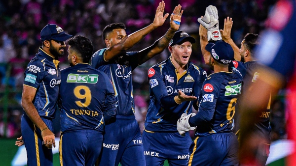 Who will replace Hardik in the Titans team?