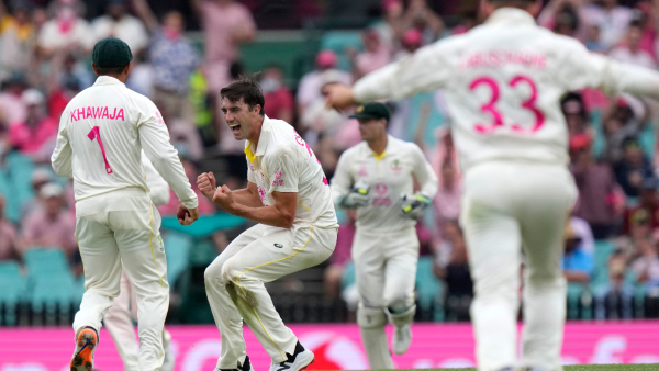 AUS vs PAK Test: Pat Cummins Deadly Bowling Against Pakistan in the Boxing Day Test