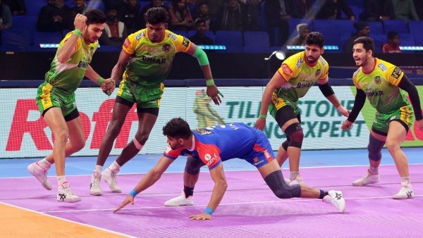 Pro Kabaddi 2023: U.P. Yoddhas Beat Bengaluru Bulls 