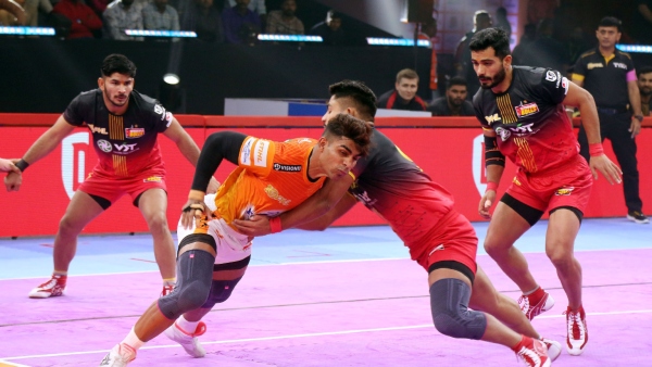 Pro Kabaddi 2023: Puneri Paltan Beat Bengaluru Bulls 
