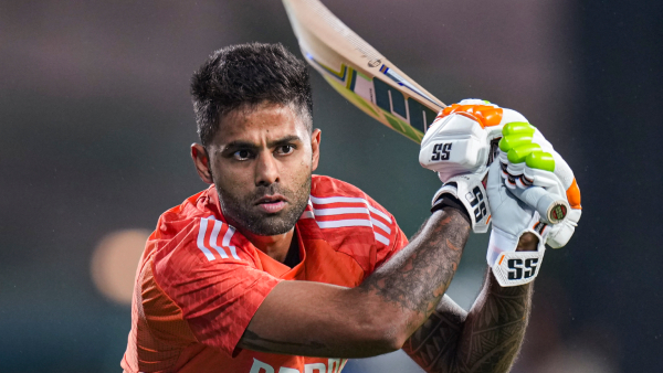 IND vs SA 1st T20: Suryakumar Yadav Set to Equal Virat Kohlis Rare T20 Record