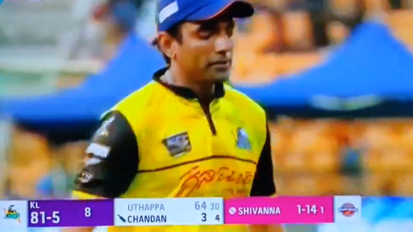 KCC 2023: Shivarajkumar Dismissed Robin Uthappa, Fans Say that Shivanna Should Be Added To RCB KCC 2023: Shivarajkumar Dismissed Robin Uthappa, Fans Say that Shivanna Should Be Added To RCB