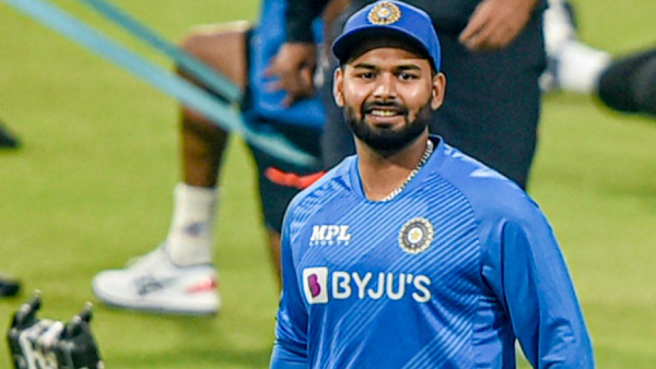 Rishabh Pant vs Jitesh Sharma: Who is Rohit Sharmas Favorite for the ICC T20 World Cup 2024?