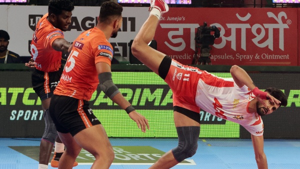 Pro Kabaddi: Gujarat Giants beat U Mumba to climb to fourth place