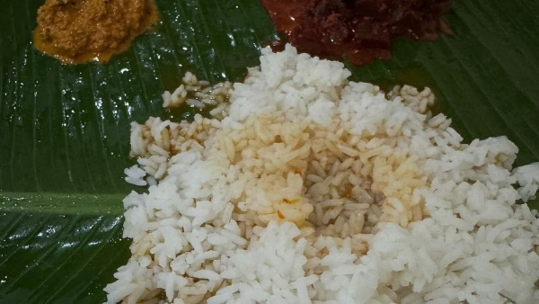 Team India Player KL Rahul Visits Dakshina Kannada And Udupi Districts Temples Ahead Test Series