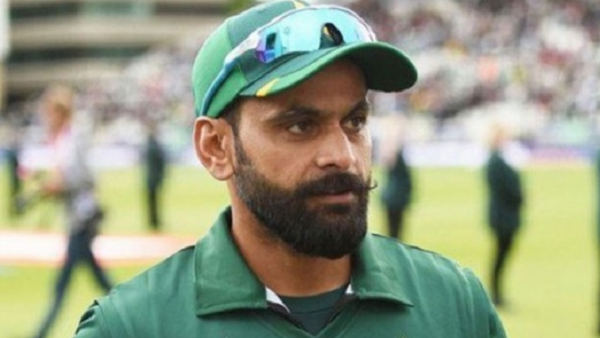 Mohammad Hafeez stopped from boarding flight in Australia? Know what happened with the director
