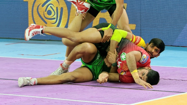  Pro Kabaddi: Patna Pirates vs Bengaluru Bulls Match Tied 