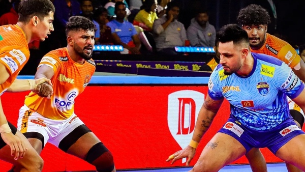 Pro Kabaddi: Puneri Paltan shocks the Bengal Warriors