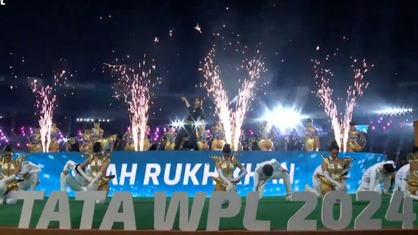 WPL 2024: Shah Rukh Khan Set the Stage on Fire With a Sizzling Performance At Opening Ceremony