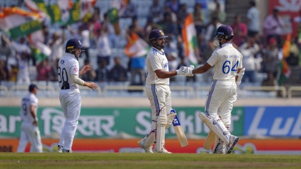 IND vs ENG: Yashasvi Jaiswal Equals Virat Kohlis Record in Test Series Against England