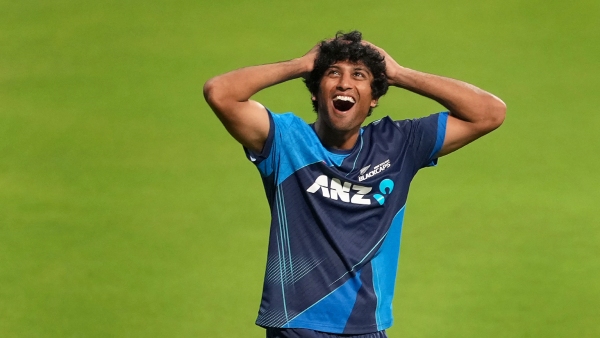 Neither Dhoni Nor Jadeja Aakash Chopra Names This Player As the Most Valuable Player for CSK in IPL