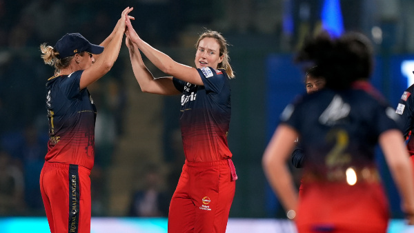 WPL 2024 RCB Defeat Mumbai Indians By 7 Wickets And Qualified To Playoffs