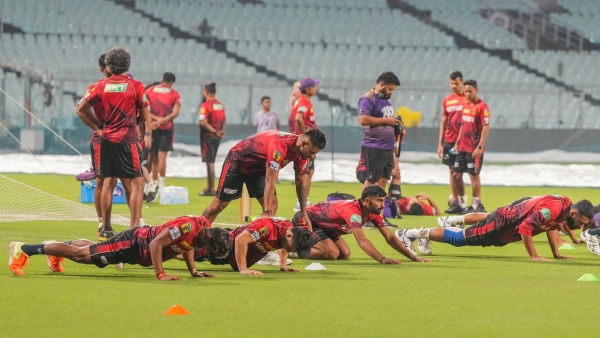 IPL 2024 KKR s hopes are high on the expensive player