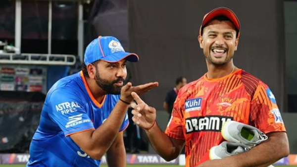 Mayank Agarwal Hitman gave flying kiss to Mayank Agarwal
