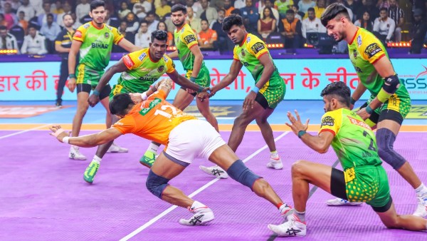 PKL Season 10: Puneri Paltan Became Champion After Defeating Haryana Steelers By 28-25 in The Final