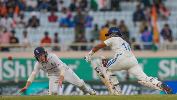 Team India young player Sarfaraz Khan Dhruv Jurel get BCCI central contract