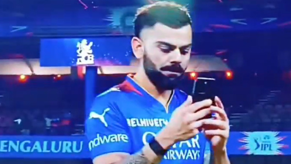 IPL 2024 Virat Kohli Was Busy With Family on a Video Call Moments After the Win Against Punjab Kings