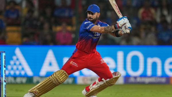 IPL 2024 Virat Kohli Equals MS Dhoni s Big Record in IPL History