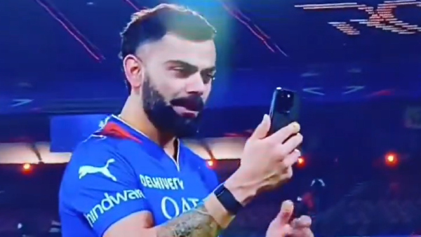 IPL 2024 Virat Kohli Was Busy With Family on a Video Call Moments After the Win Against Punjab Kings