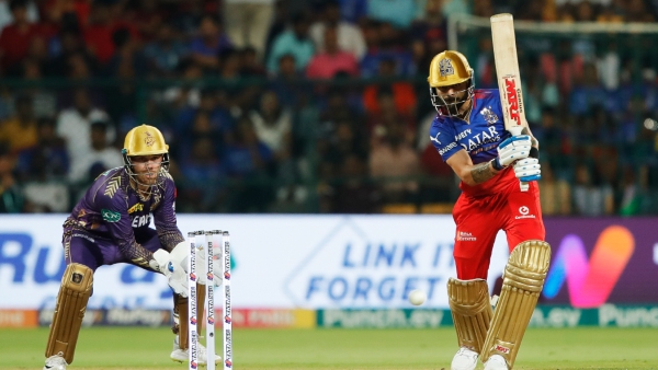 Kohli will play alone till the end Sunil Gavaskar