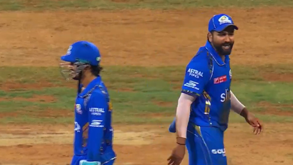 MI vs RCB IPL 2024 Rohit Sharma Sledges Dinesh Karthik with T20 World Cup Remark Video Goes Viral