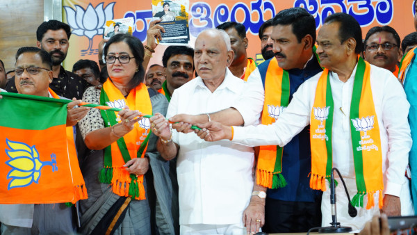 Indian Former Cricketer Dodda Ganesh Joins BJP Party