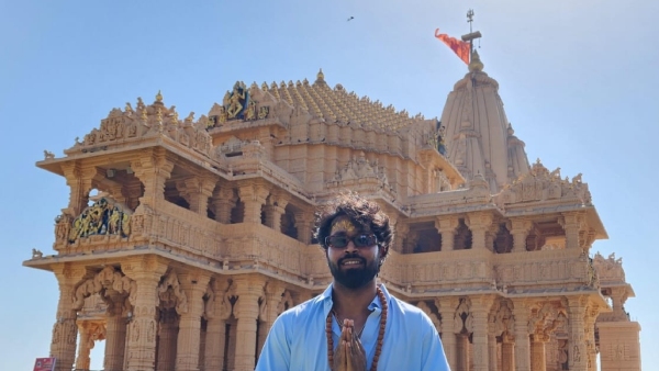 IPL 2024 Hardik Pandya Visit Somnath Temple In Gujarat Ahead MI vs DC Match