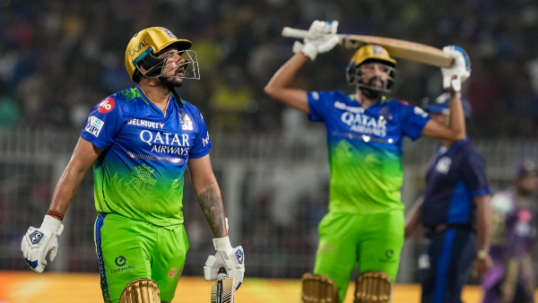 KKR vs RCB Dinesh Karthik Criticized By Fans for Not Conceding a Strike to Karn Sharma