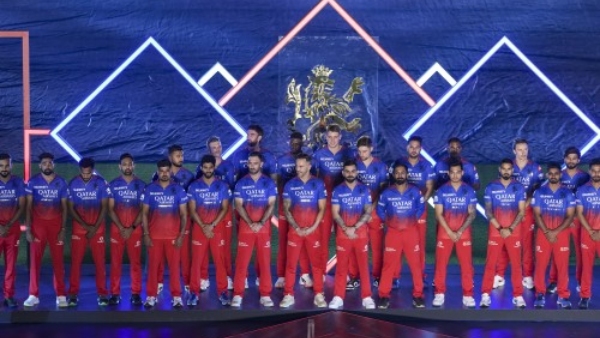 Suresh Raina gave a Big reason for RCB Not winning the IPL Trophy