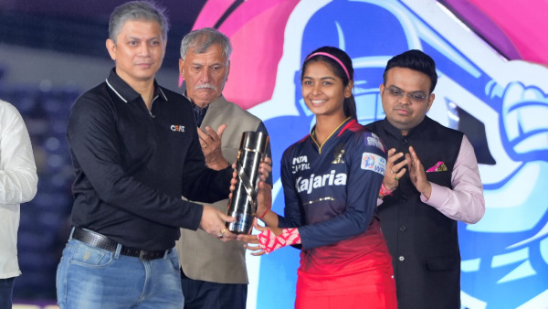 RCB Star Shreyanka Patil visited Her Native Place in Kalaburagi District Grand welcome by People